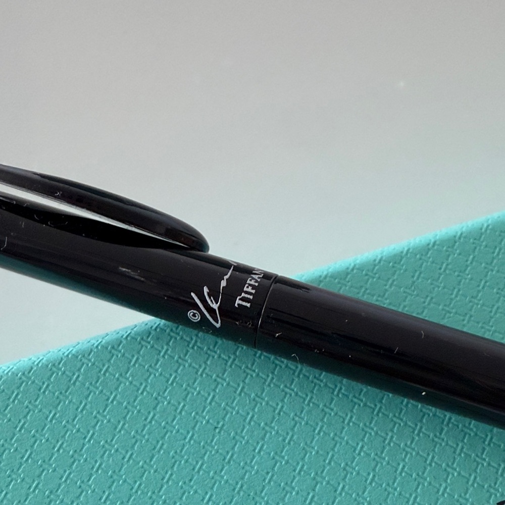 Tiffany & Co. Black Pen with Signature Blue Box - Picture 5 of 8